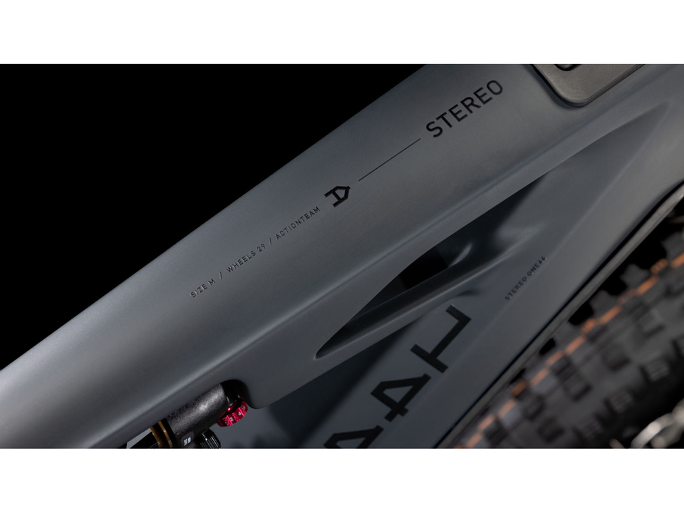 Cube Stereo Hybrid ONE44 HPC AT 800 carbon´n´gold – Detail 2