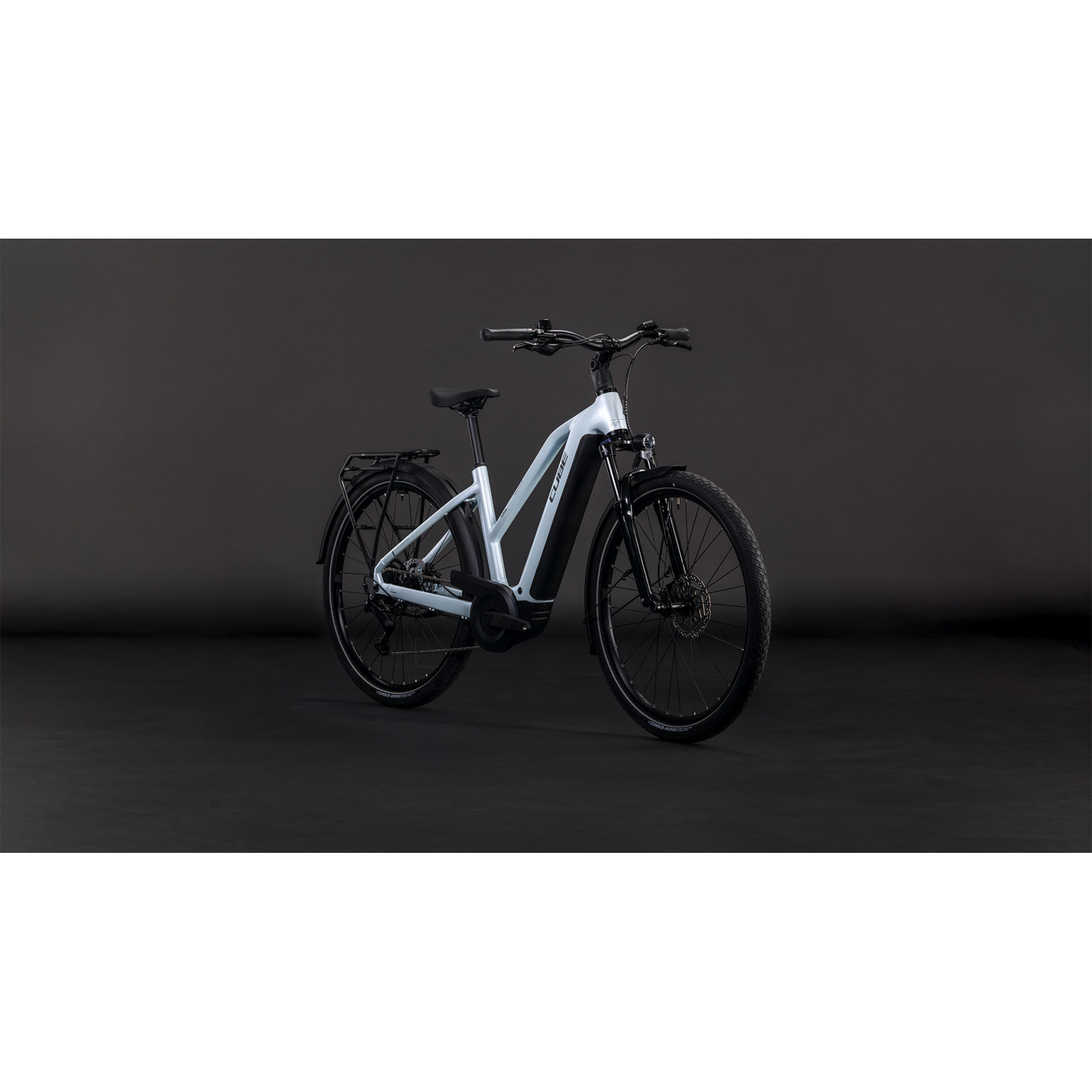 Touring Hybrid ONE 600