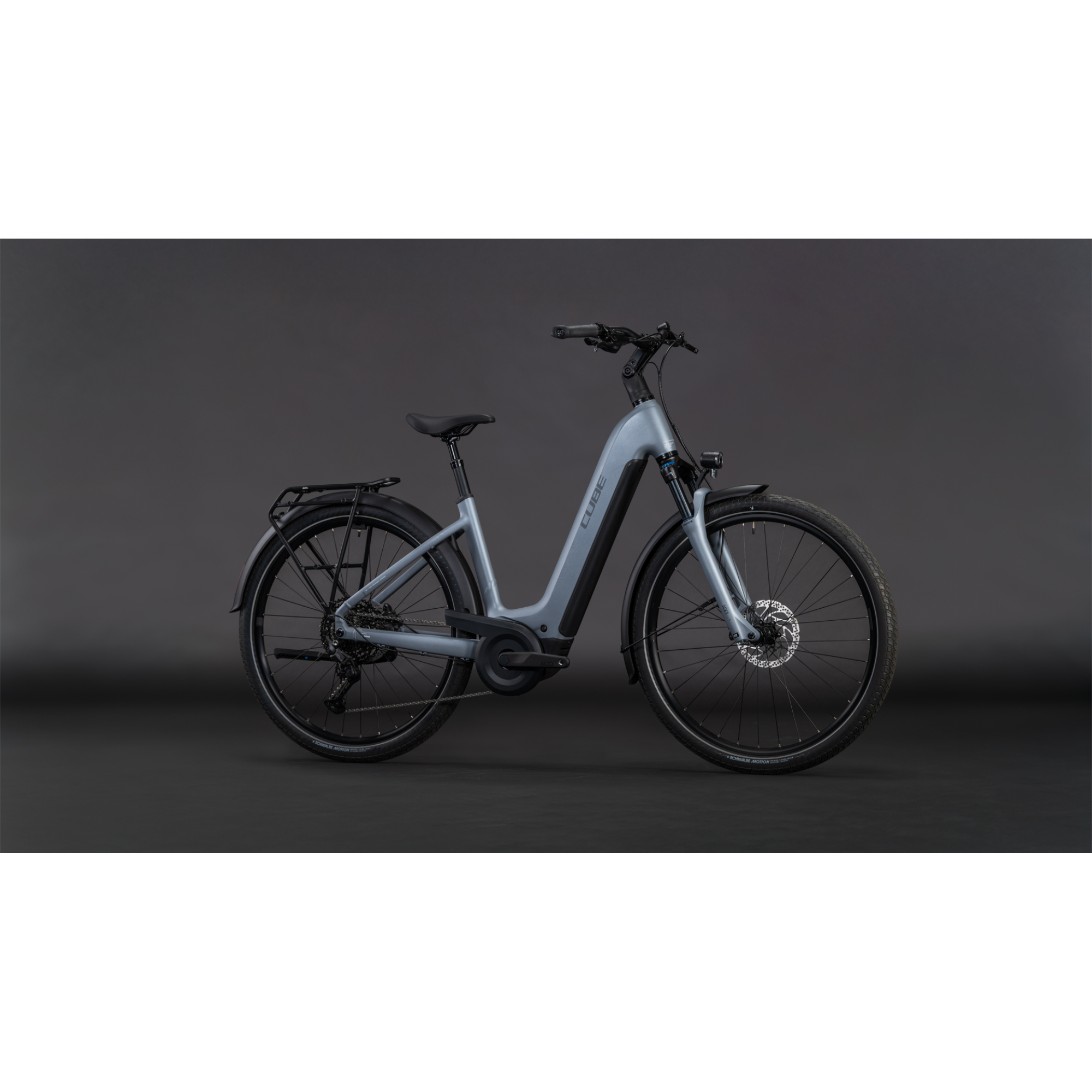 Touring Hybrid Pro 800