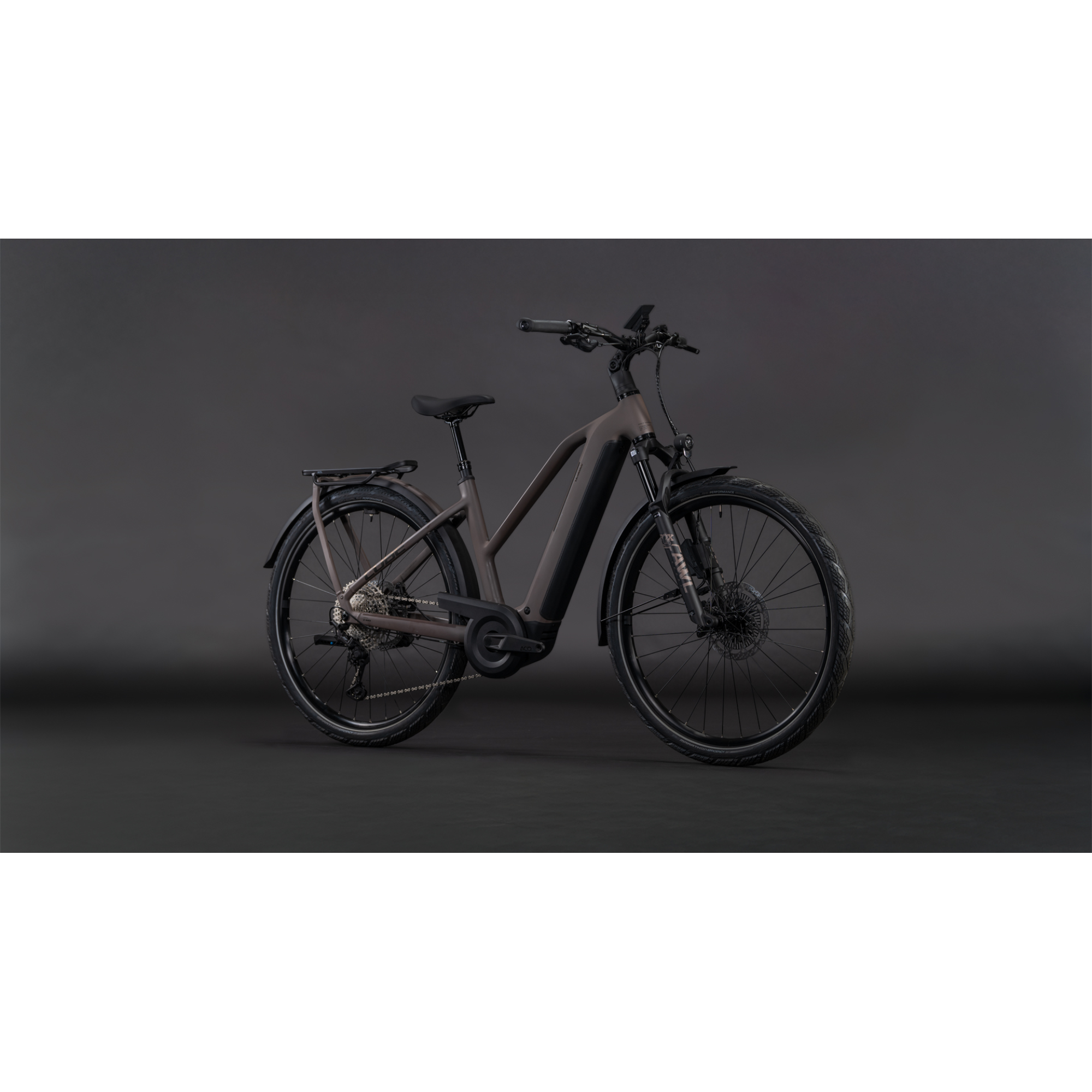 Kathmandu Hybrid EXC 800