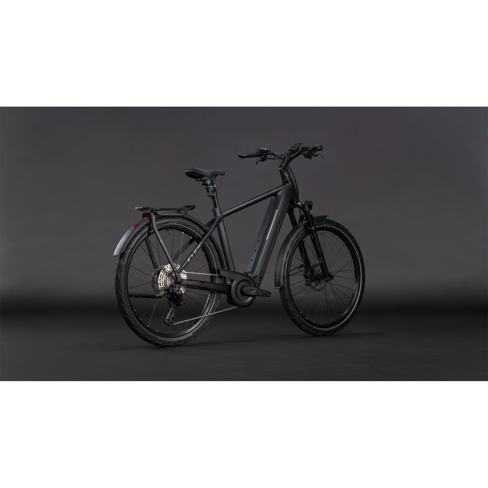 Kathmandu Hybrid SLX 800