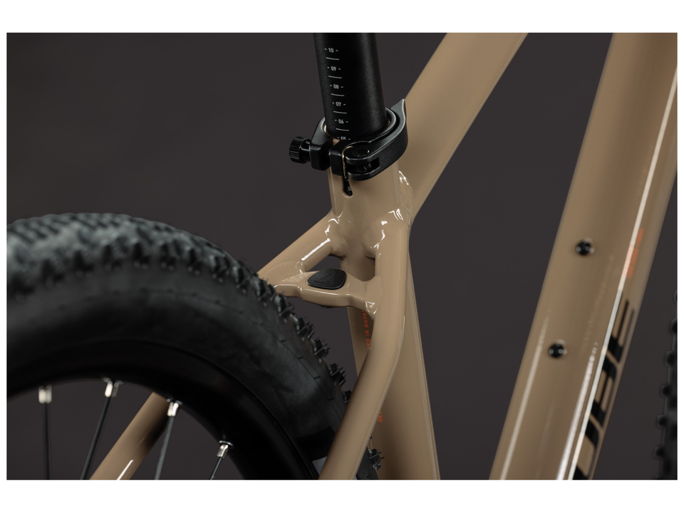 Cube Aim SLT cappuccino´n´black – Detail 2