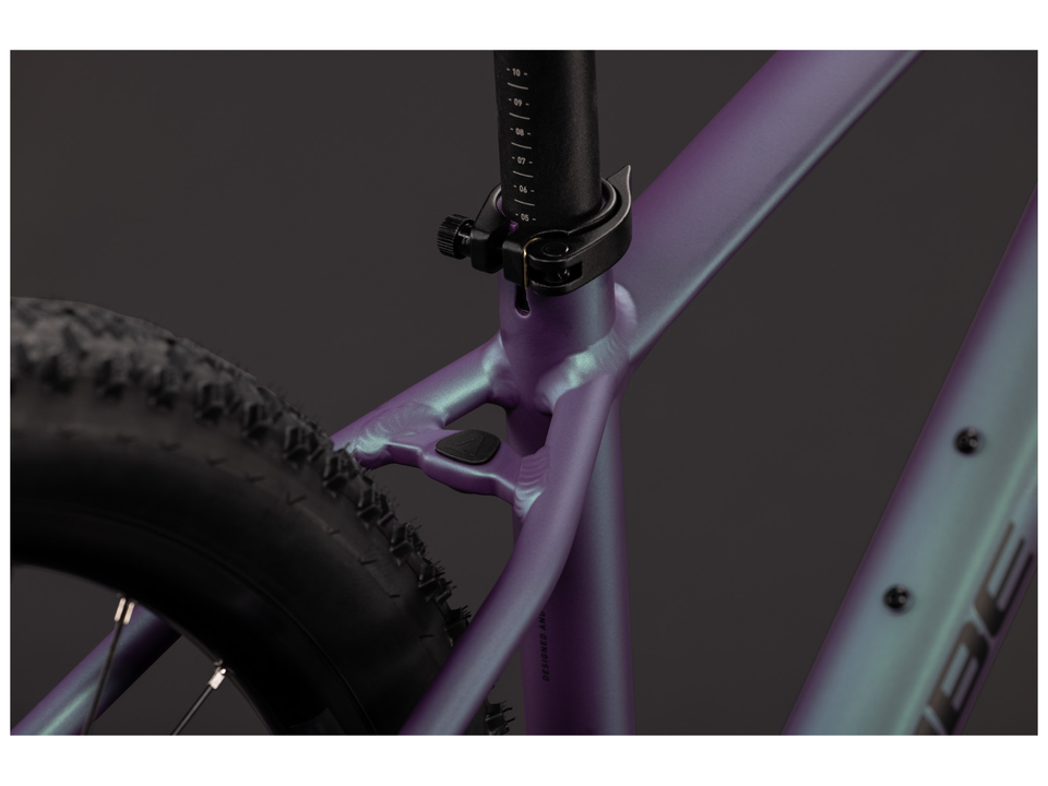 Cube Aim SLT mysticpurple´n´black – Detail 2