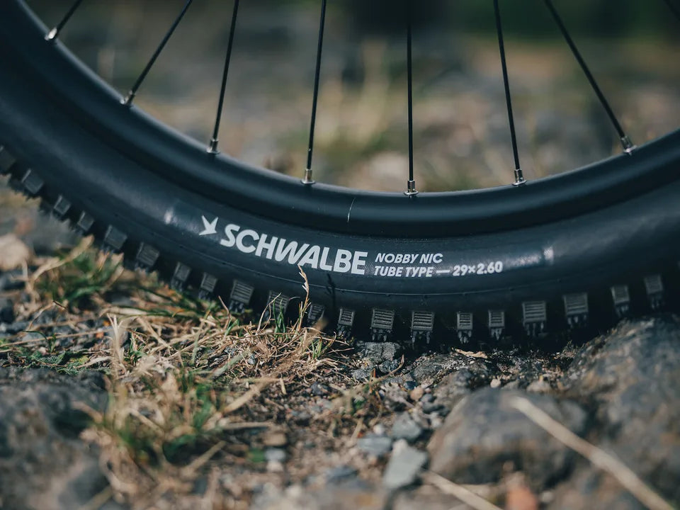 Cube Stereo Hybrid ONE44 HPC Race 800 coal´n´green – Ansicht 6