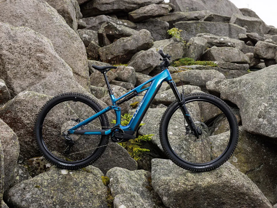Cube Stereo Hybrid ONE44 HPC Race 800 nebula´n´prizm – Ansicht 1