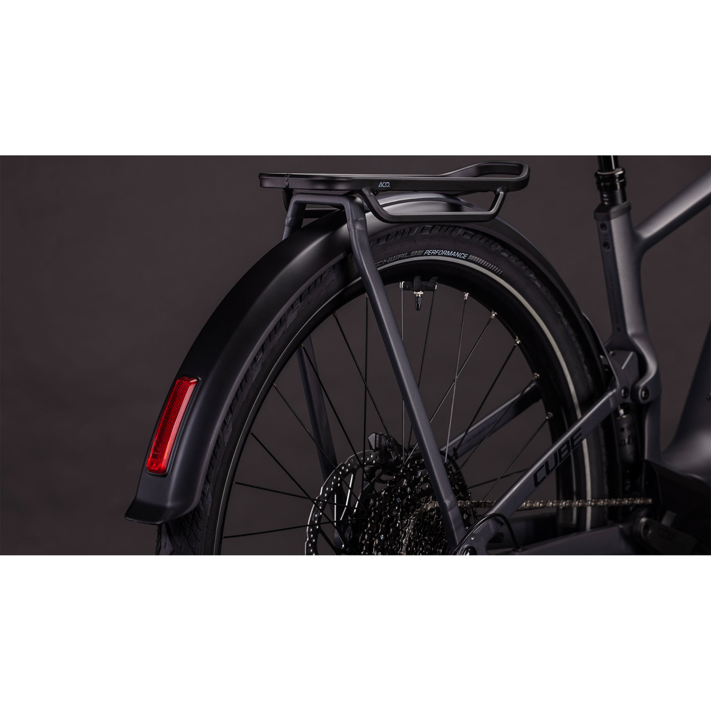 Kathmandu Hybrid ONE11 HPC Pro 800