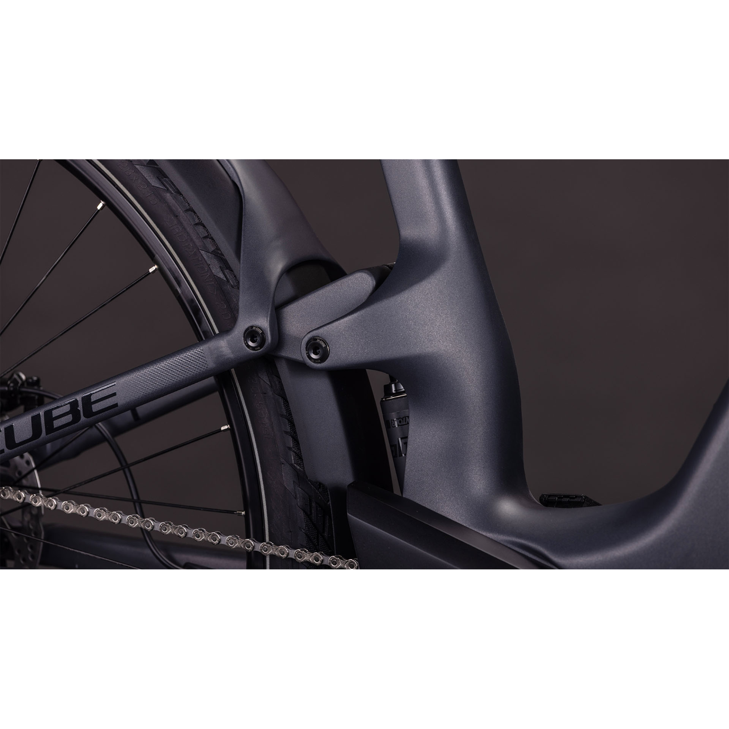 Kathmandu Hybrid ONE11 HPC Pro 800