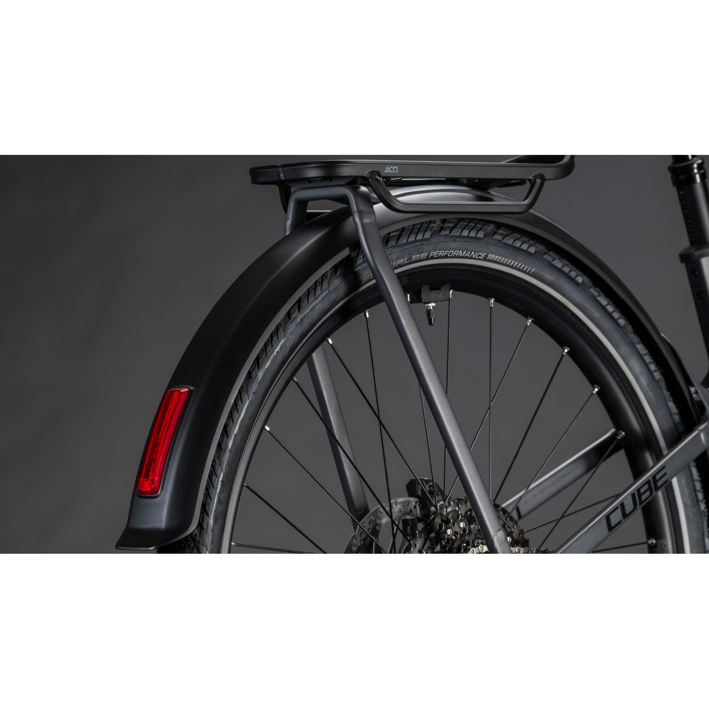 Kathmandu Hybrid ONE11 HPC Pro 800