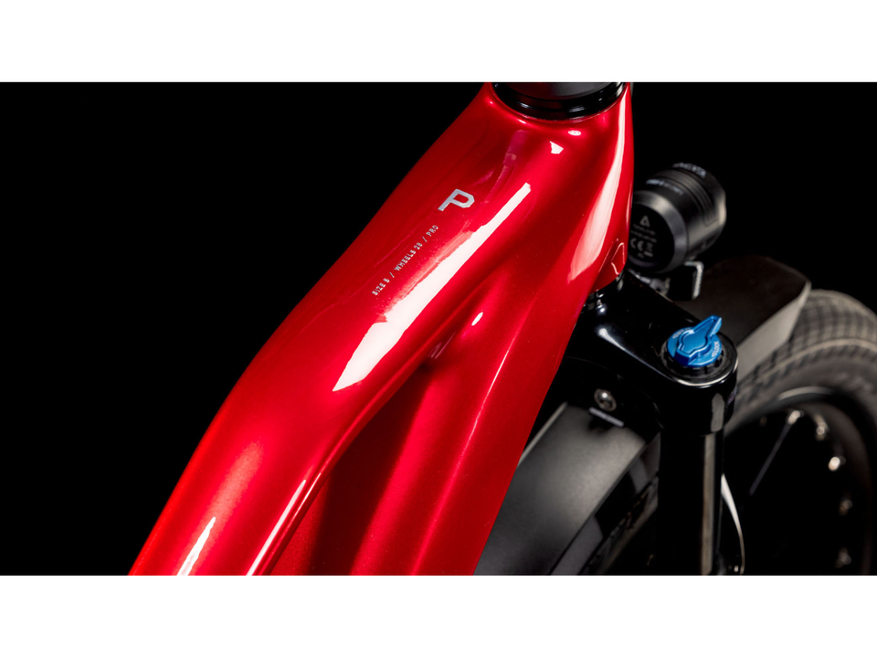 Cube Kathmandu Hybrid Comfort Pro 800 electricred´n´red – Detail 2
