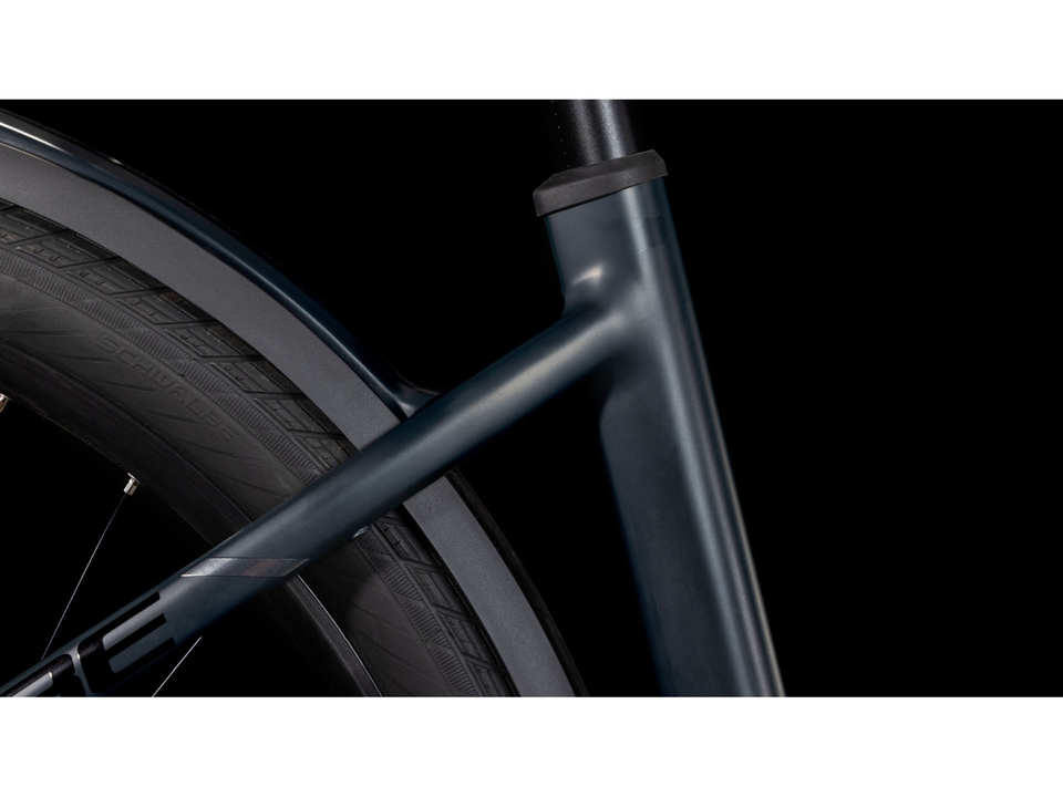Cube Kathmandu Hybrid Comfort Pro 800 night´n´chrome – Detail 3