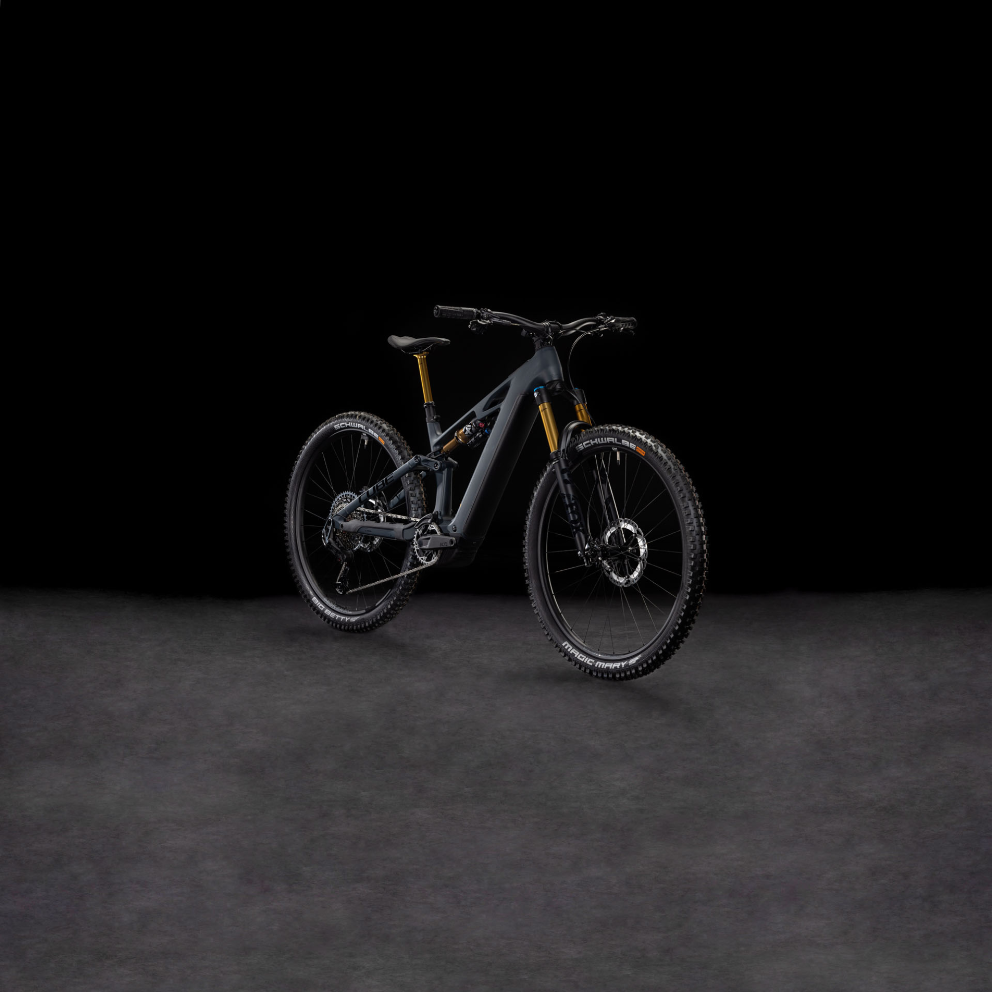 Stereo Hybrid ONE44 HPC AT 800 carbon´n´gold