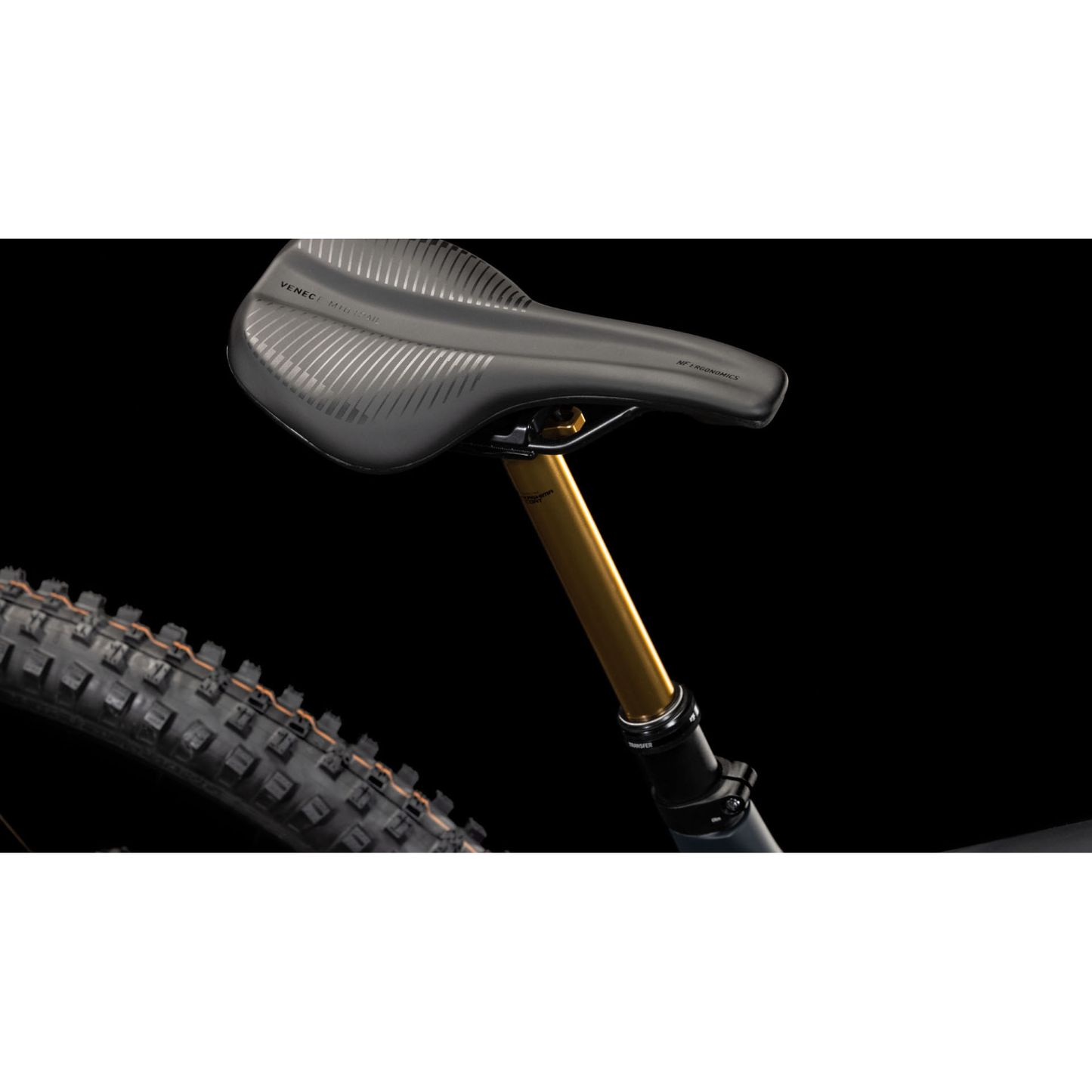 Stereo Hybrid ONE44 HPC AT 800 carbon´n´gold