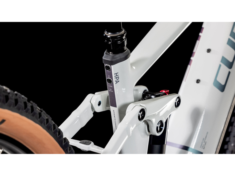 Cube Stereo Hybrid ONE44 Pro 800 cotton´n´switch – Detail 2