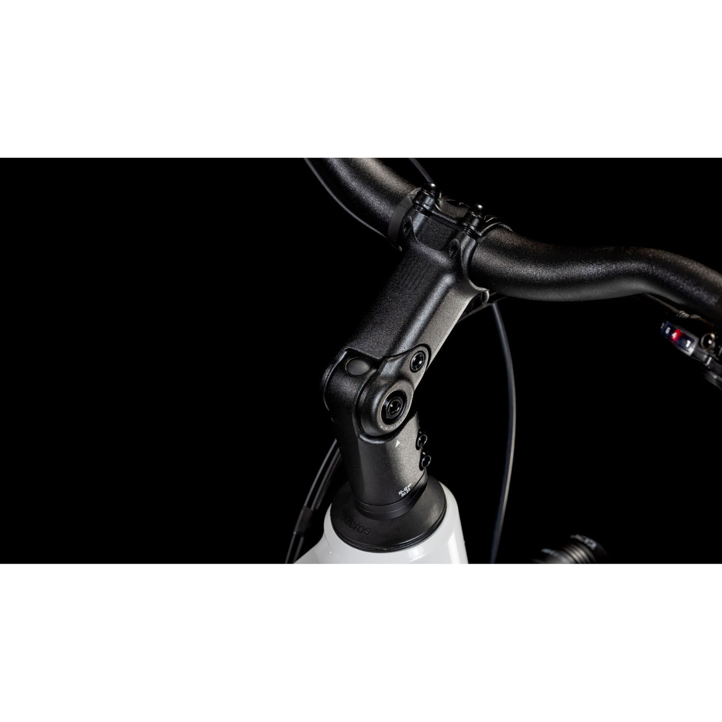 Touring Hybrid ONE 625 cotton´n´grey