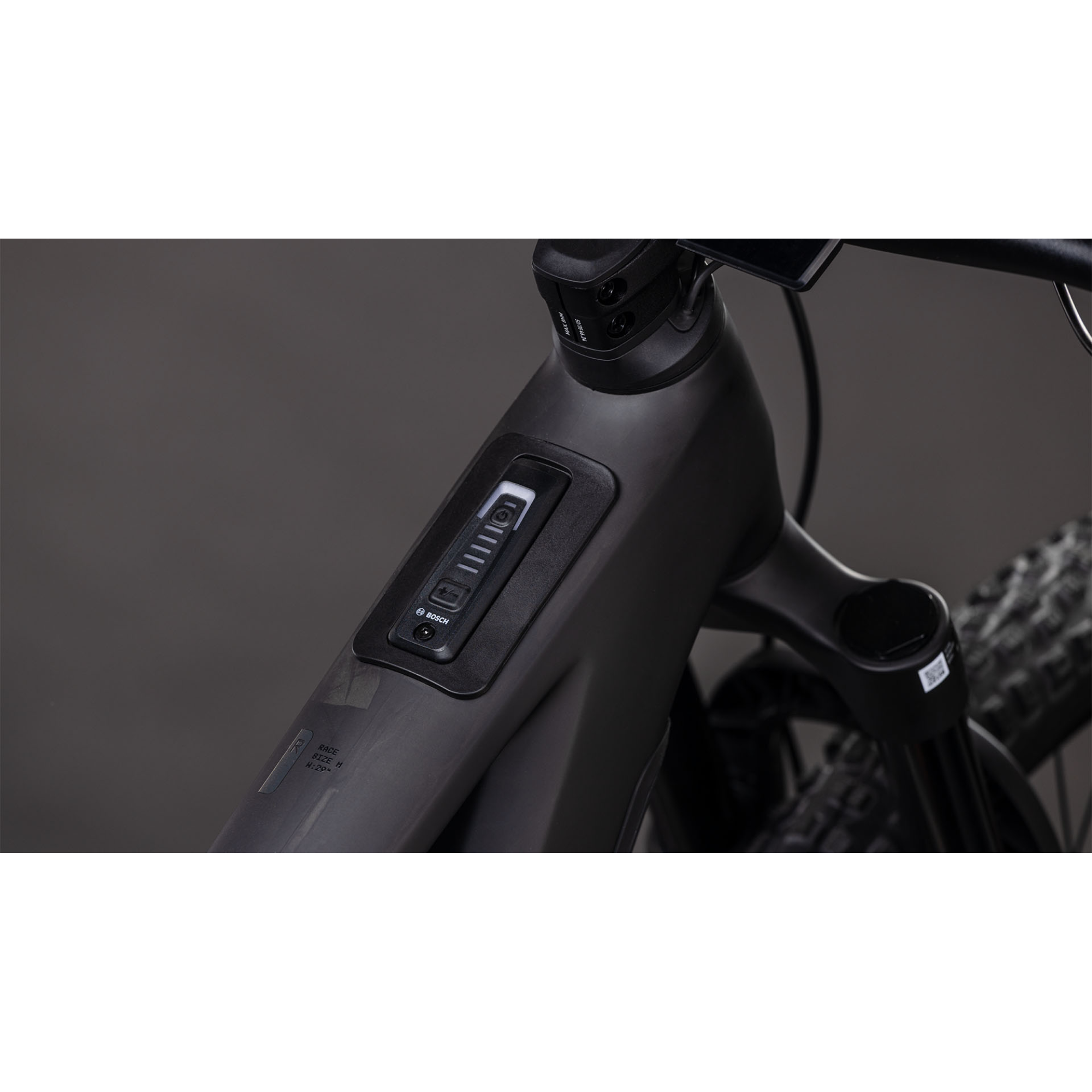 Stereo Hybrid ONE44 HPC Race 800