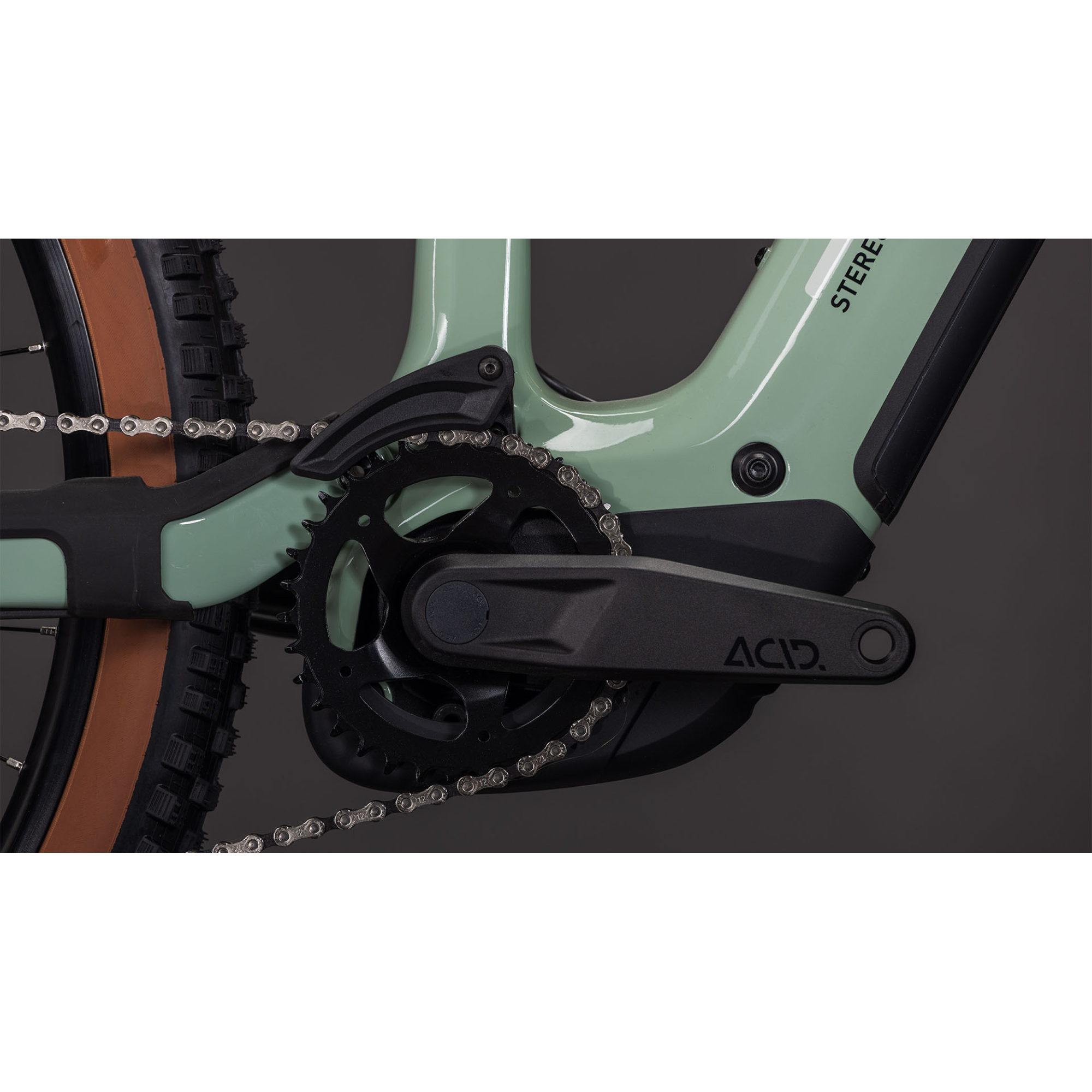 Stereo Hybrid ONE44 HPC Race 800