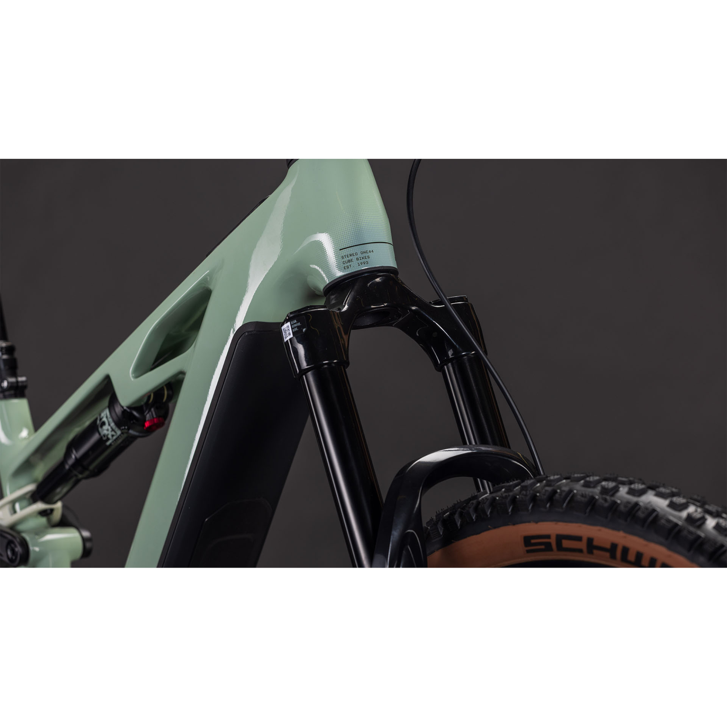 Stereo Hybrid ONE44 HPC Race 800