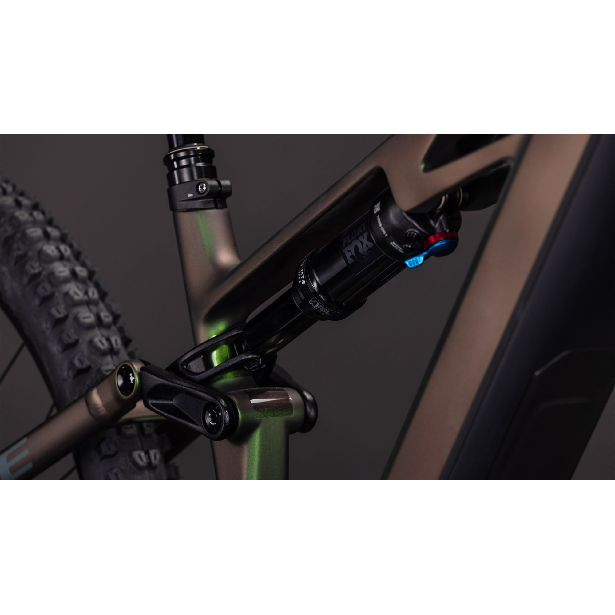 Stereo Hybrid ONE44 HPC SLX Evo 800