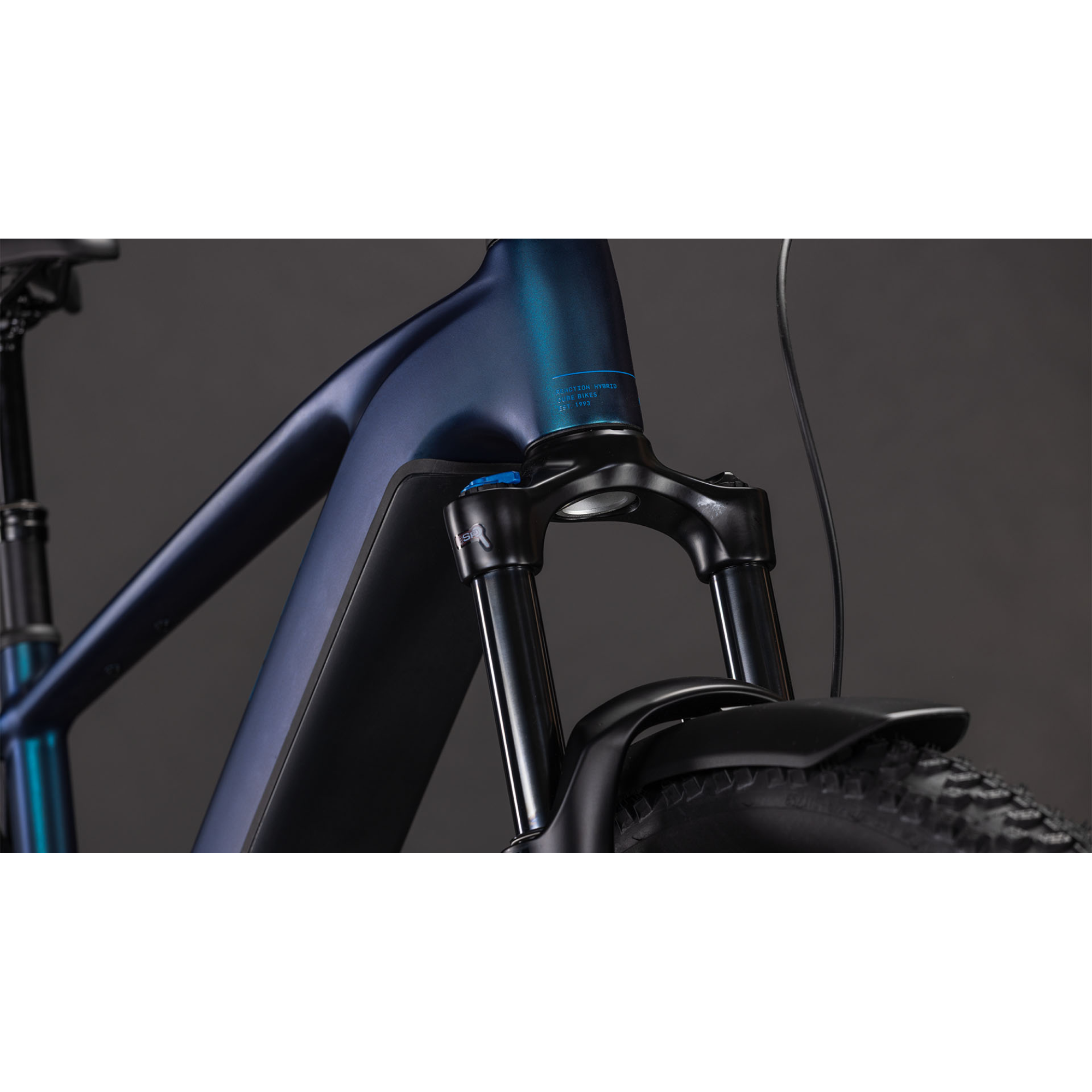 Reaction Hybrid Pro 800 FE