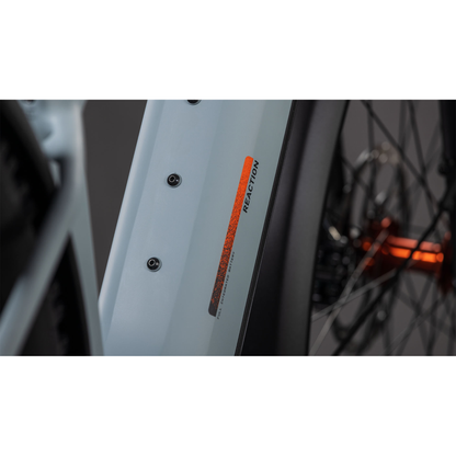 Reaction Hybrid Race 800 FE