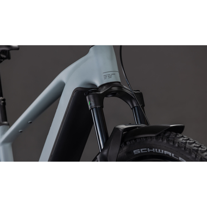 Reaction Hybrid Race 800 FE