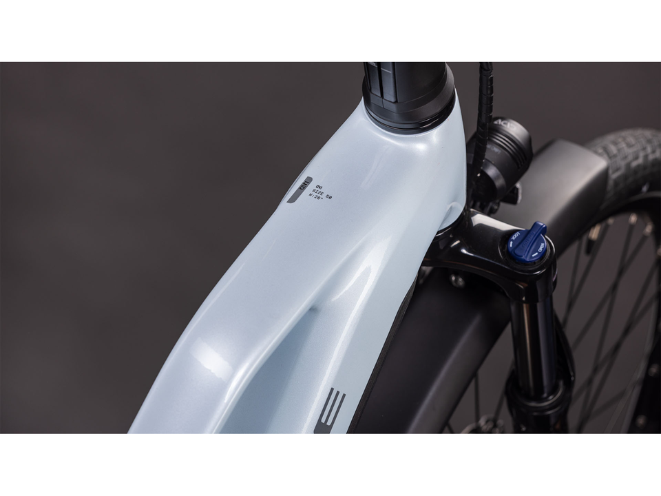 Cube Touring Hybrid ONE 600 glacier´n´reflex – Detail 2
