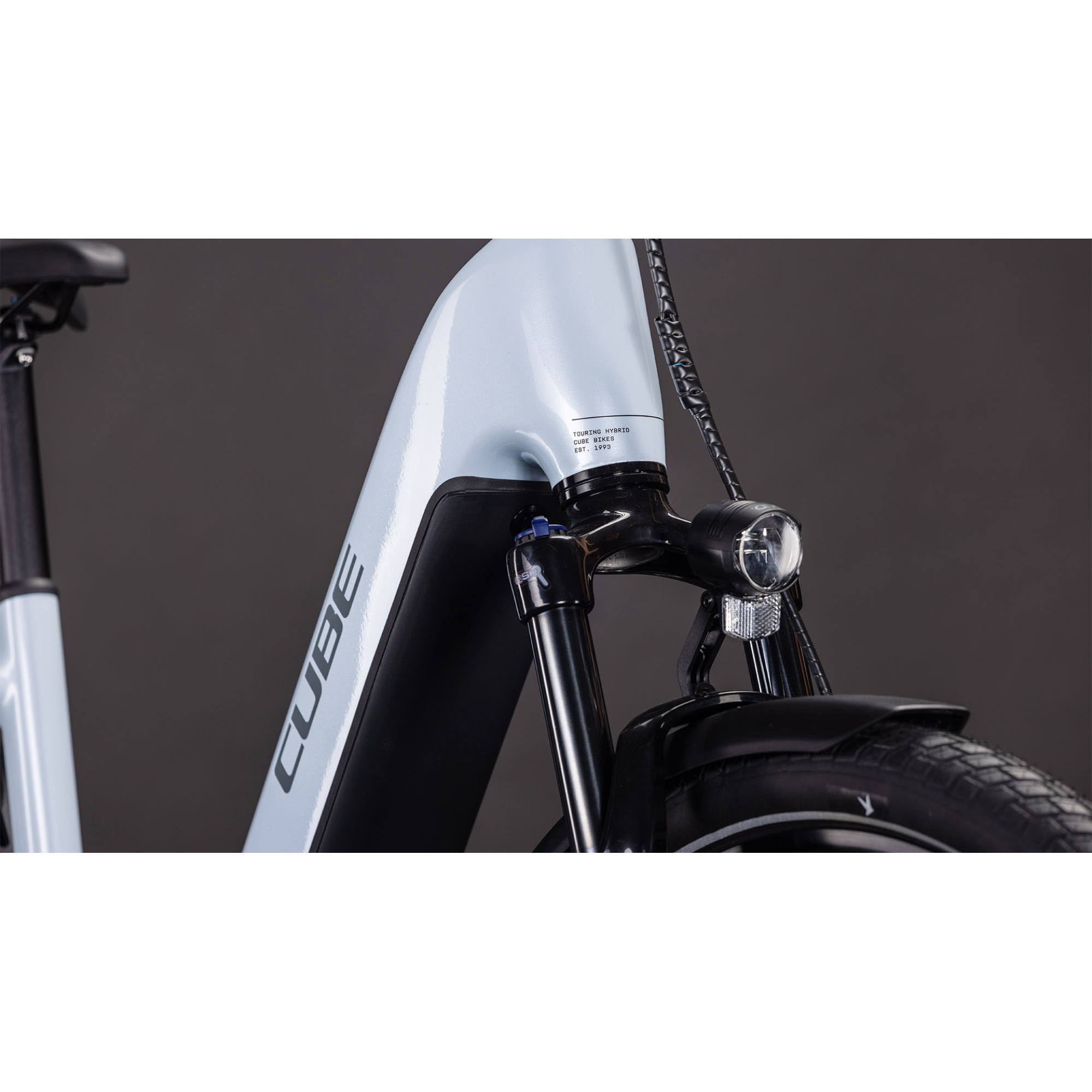 Touring Hybrid ONE 600