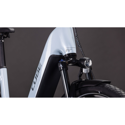 Touring Hybrid ONE 600