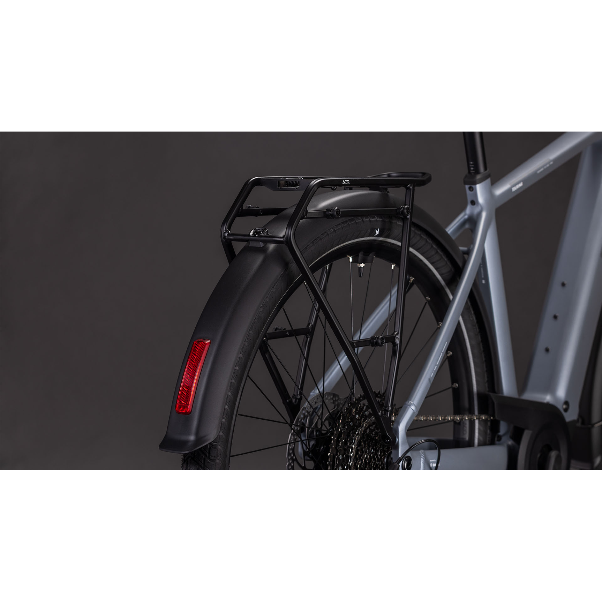 Touring Hybrid Pro 800