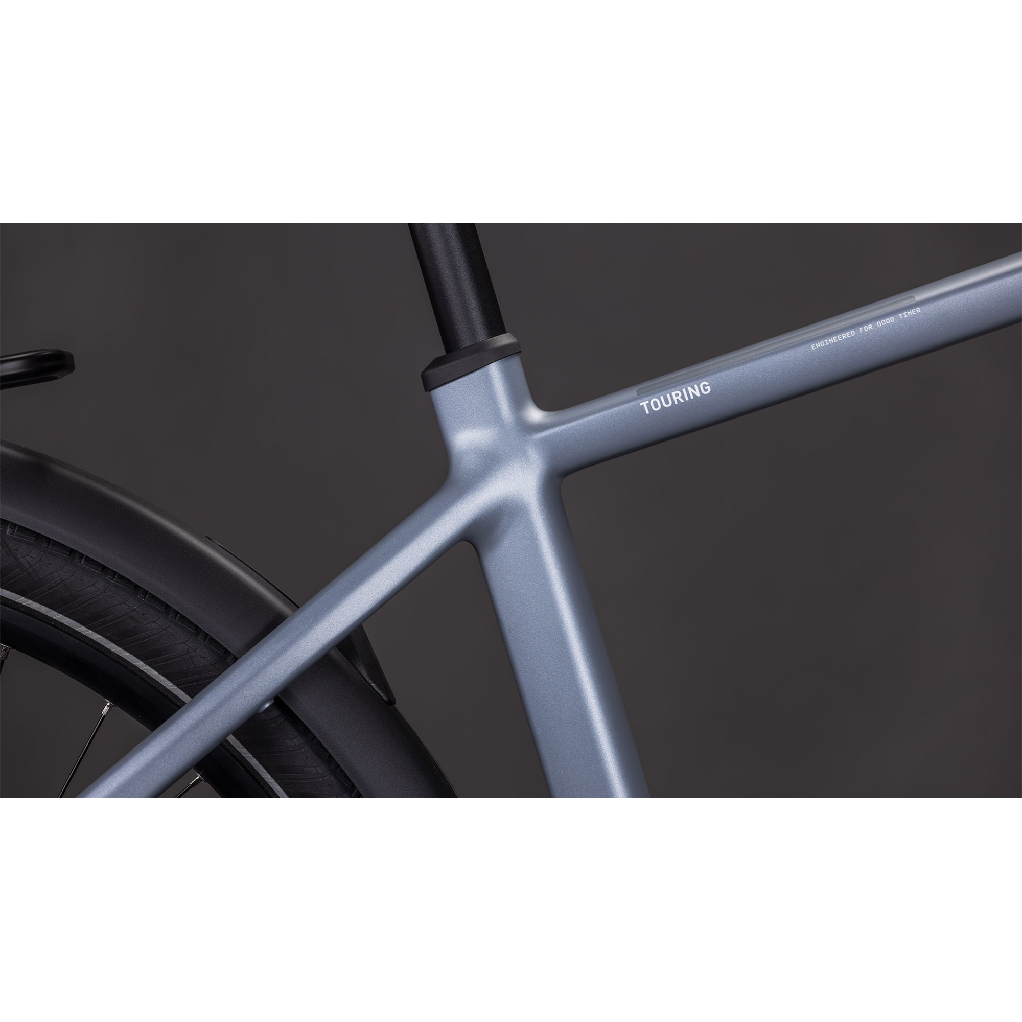 Touring Hybrid Pro 800