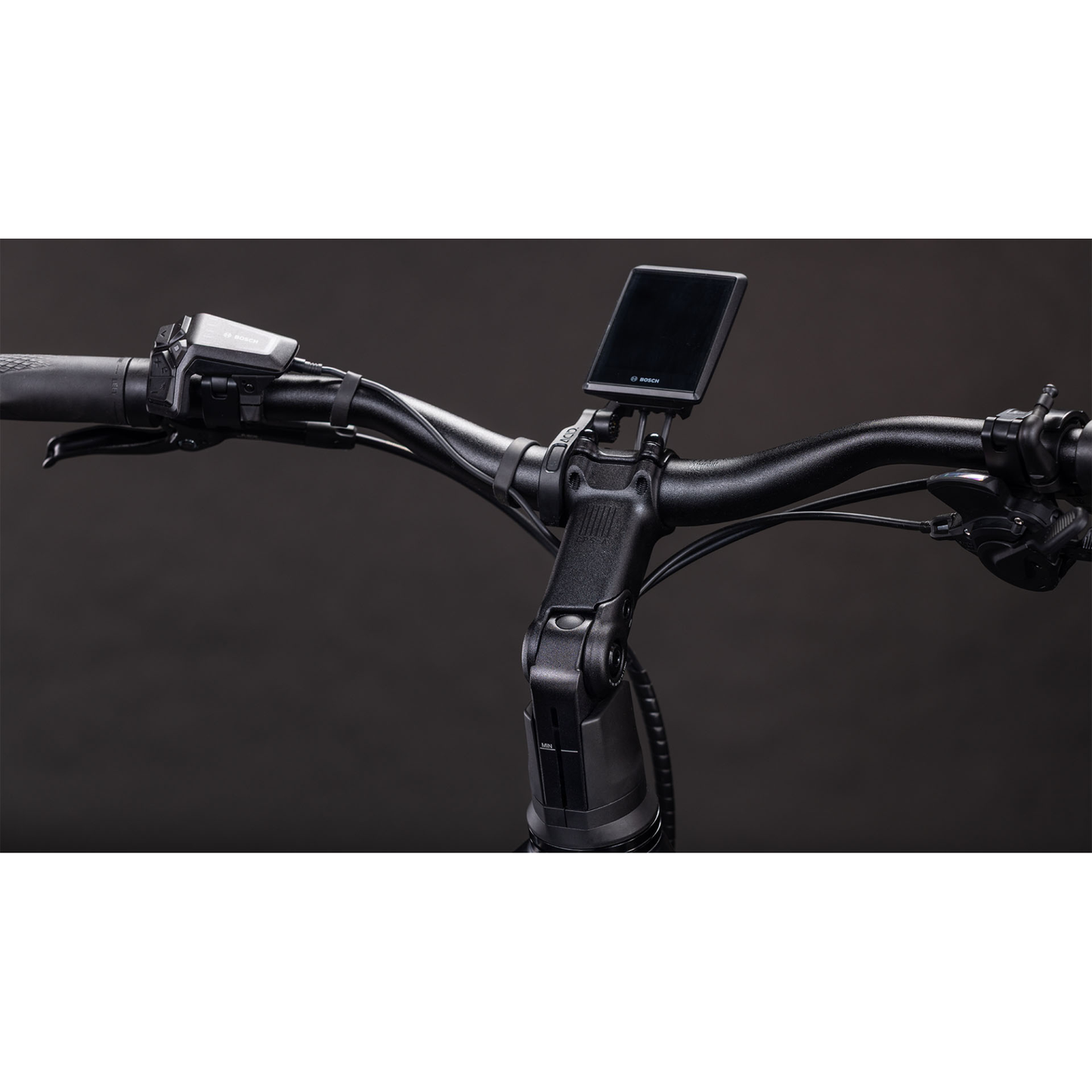Kathmandu Hybrid Pro 800