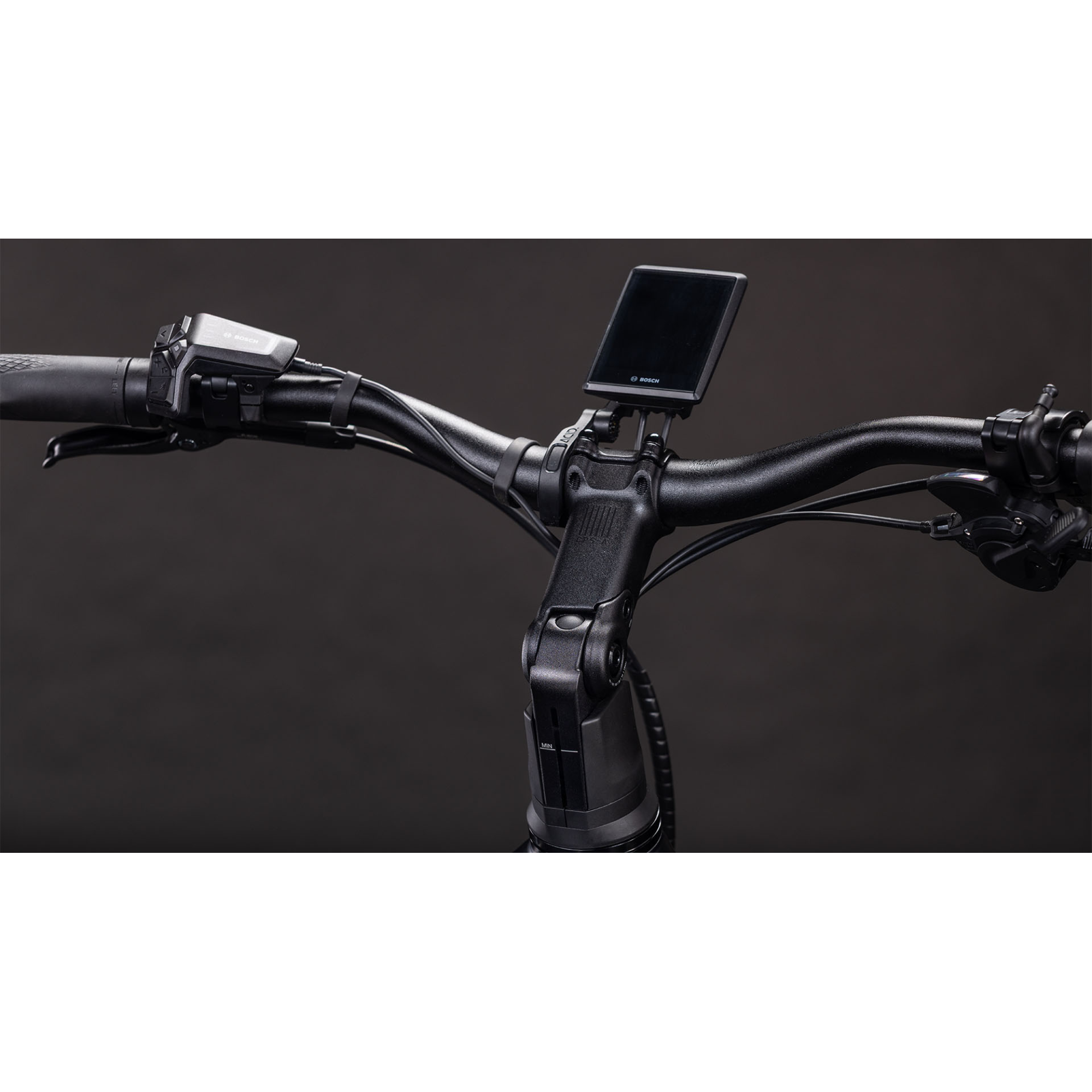 Kathmandu Hybrid Pro 800