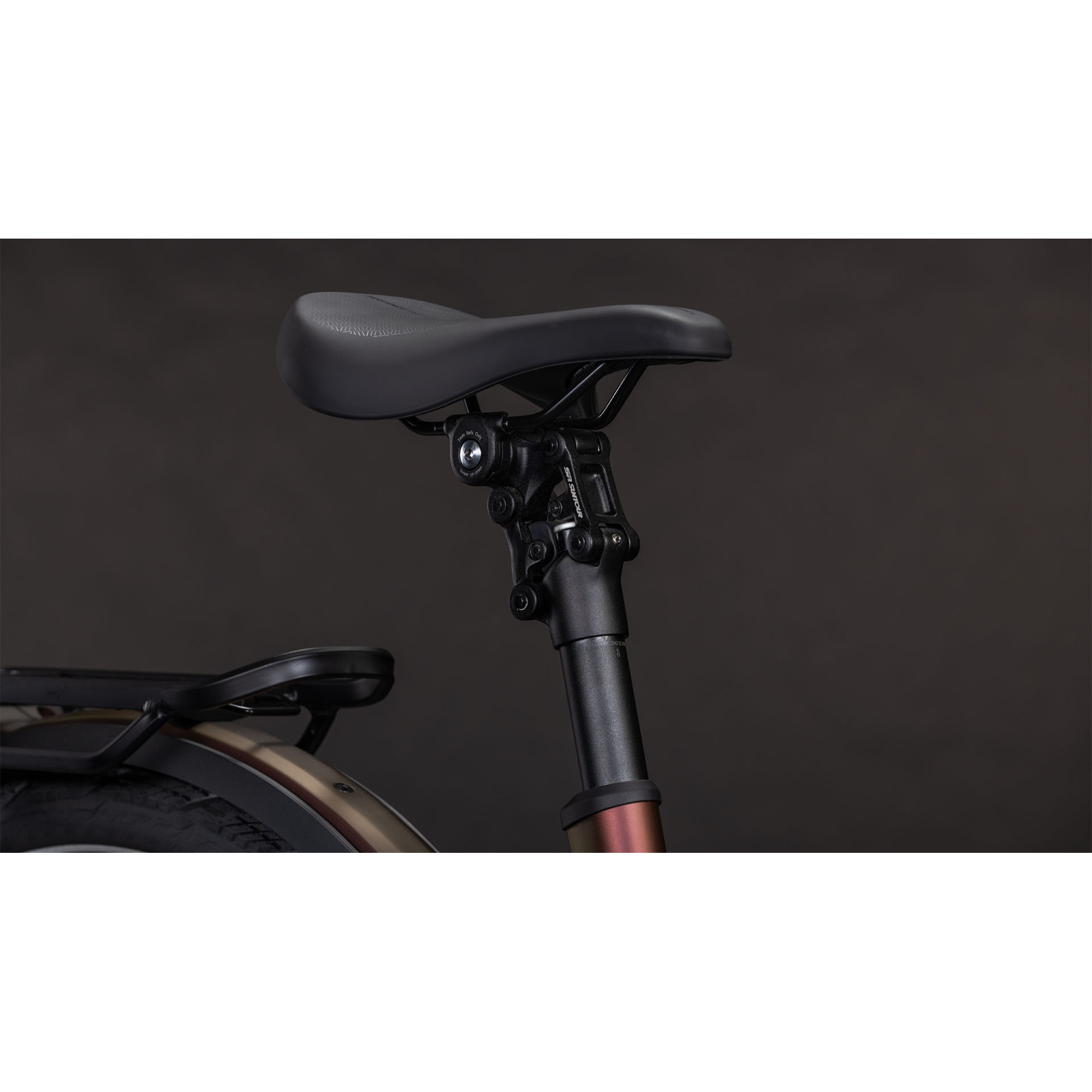 Kathmandu Hybrid Pro 800
