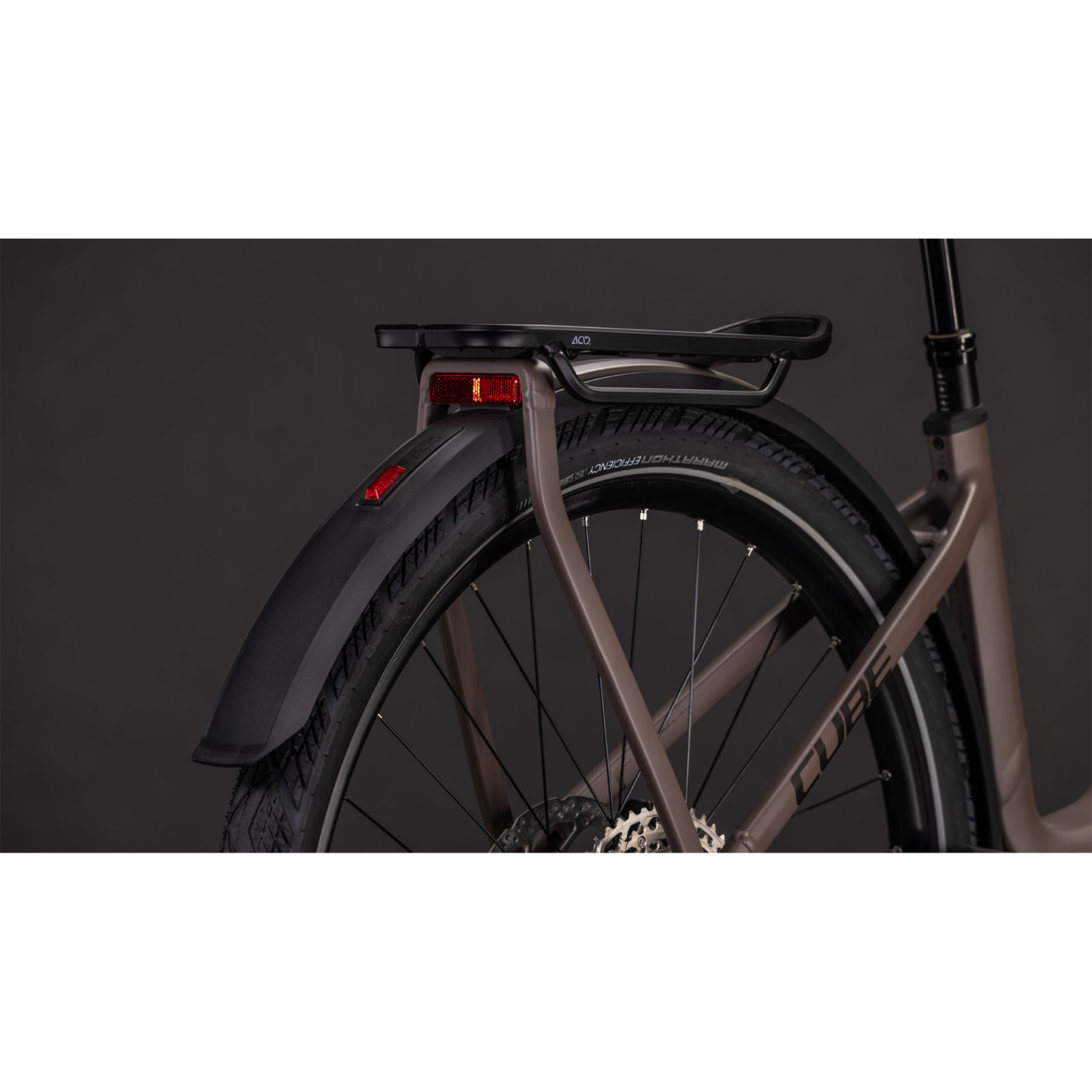 Kathmandu Hybrid EXC 800