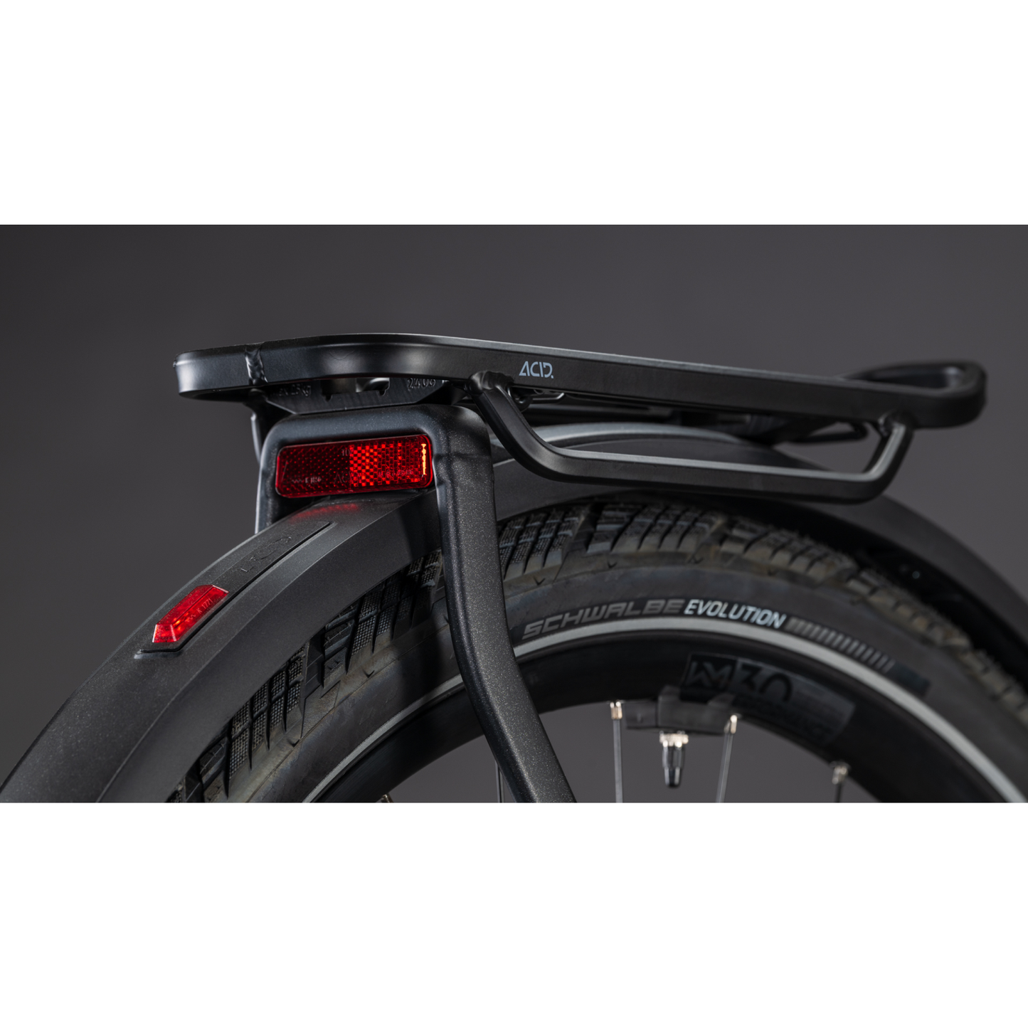 Kathmandu Hybrid SLX 800