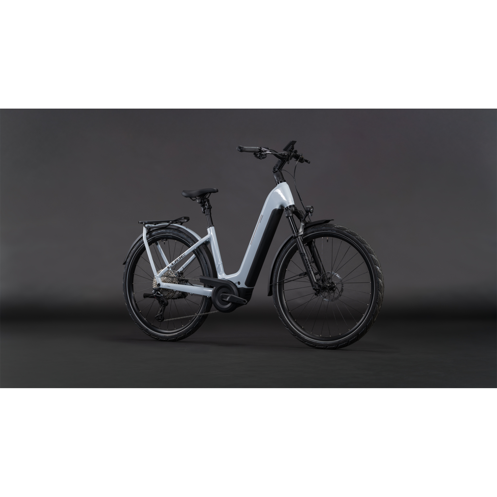 Kathmandu Hybrid SLX 800
