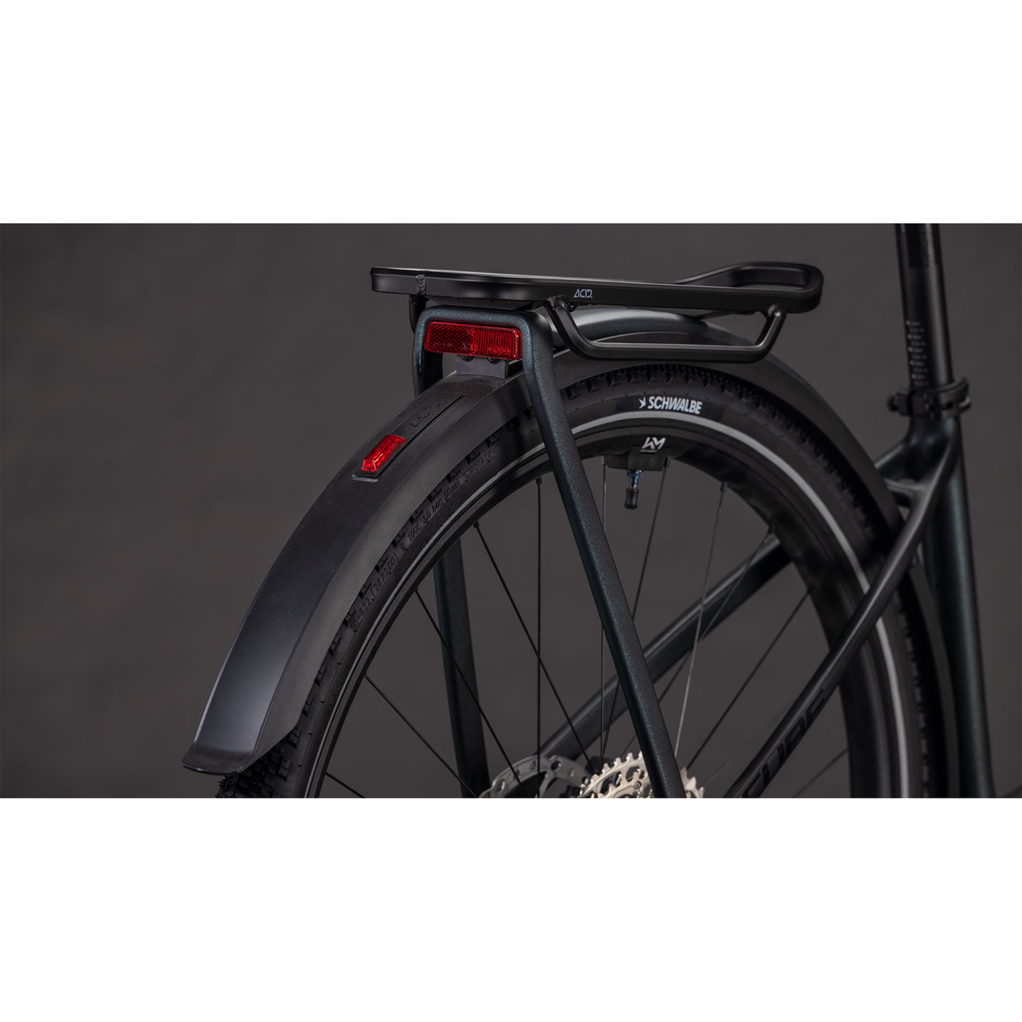 Kathmandu Hybrid C:62 SLX 400X