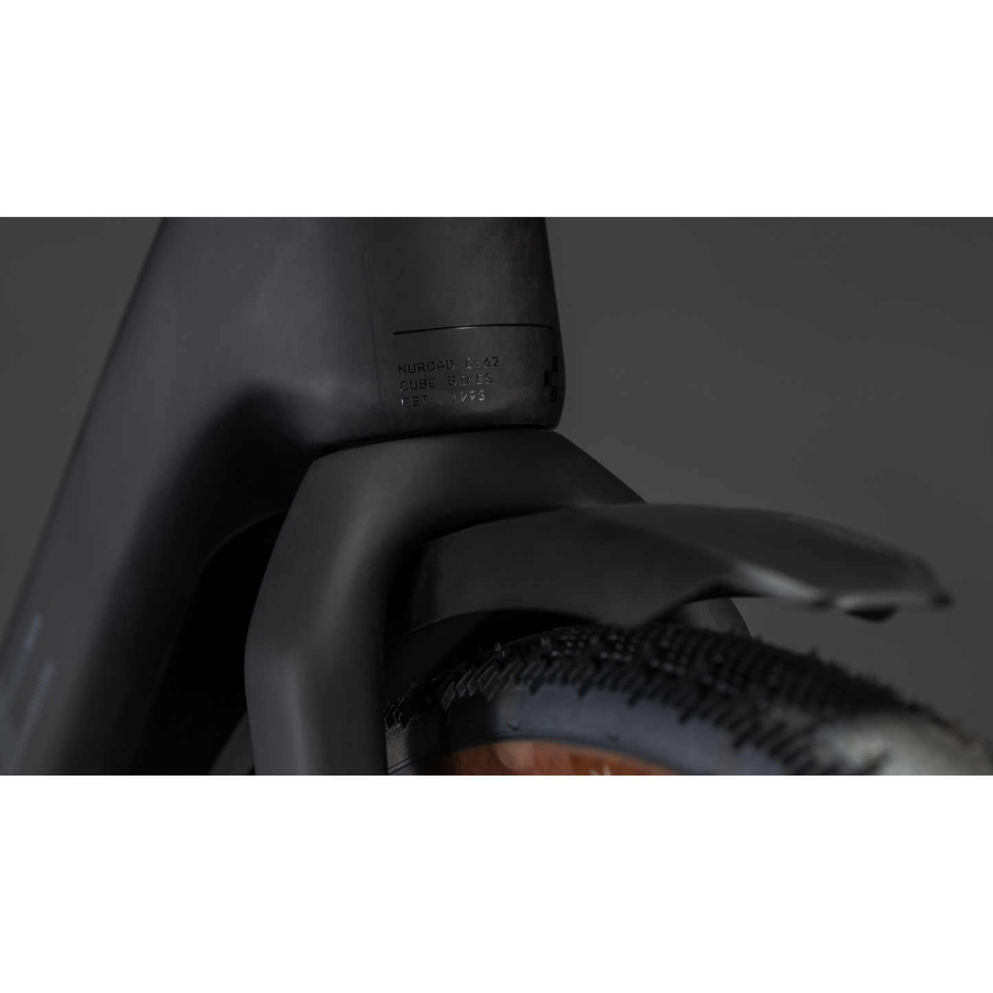Nuroad Hybrid C:62 EXC 400X FE