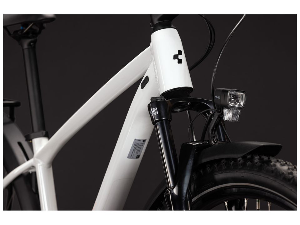Cube Aim ONE FE metallicwhite´n´black – Detail 4