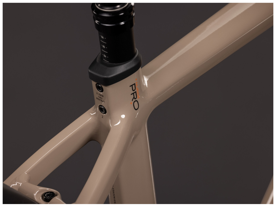 Cube Nuride Hybrid Pro 800 cappuccino´n´black – Detail 2