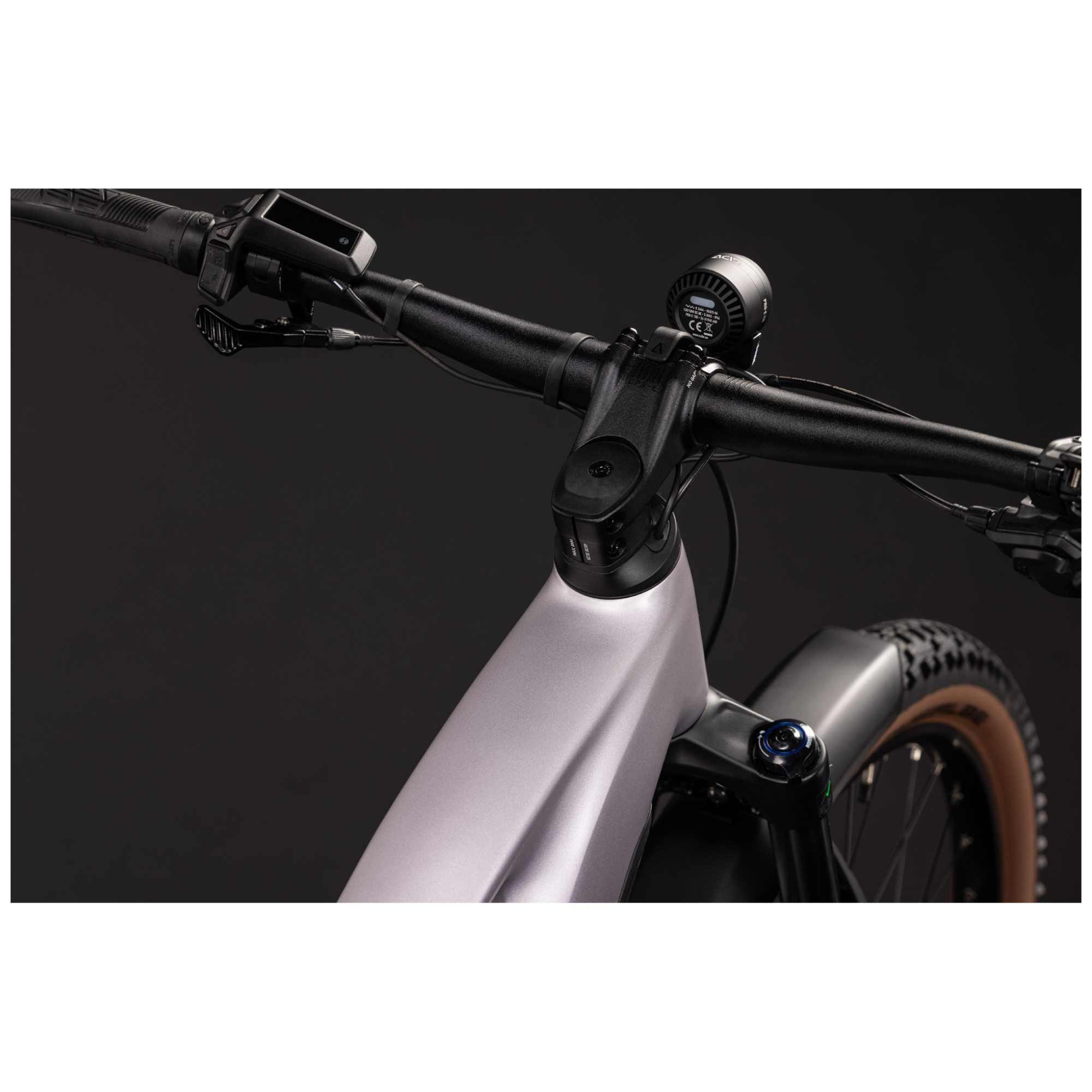 Reaction Hybrid Pro 800 FE
