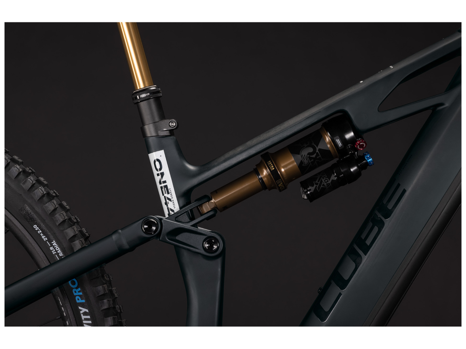 Cube Stereo Hybrid ONE44 HPC AT 800 carbon´n´white – Detail 5