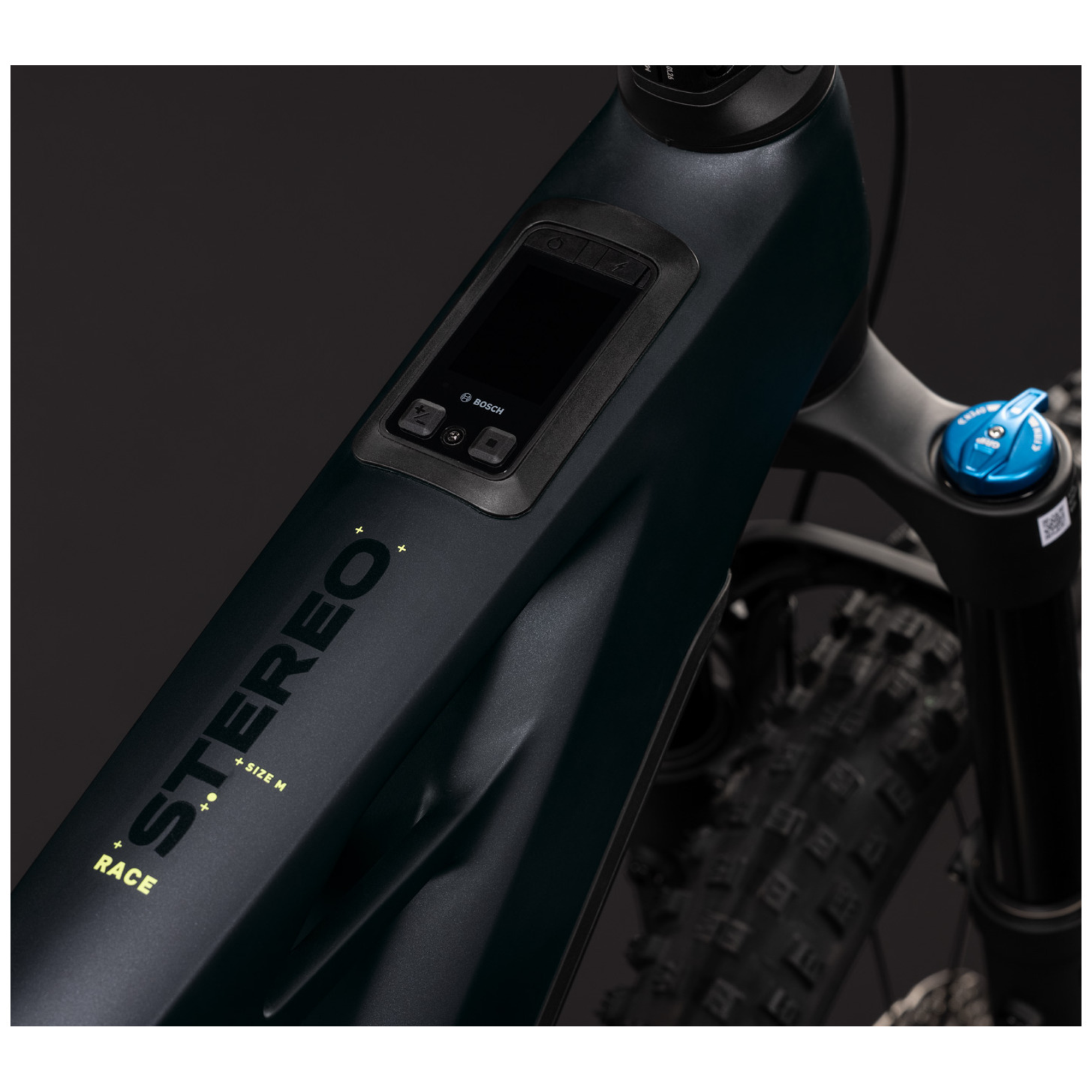 Stereo Hybrid ONE44 HPC Race 800