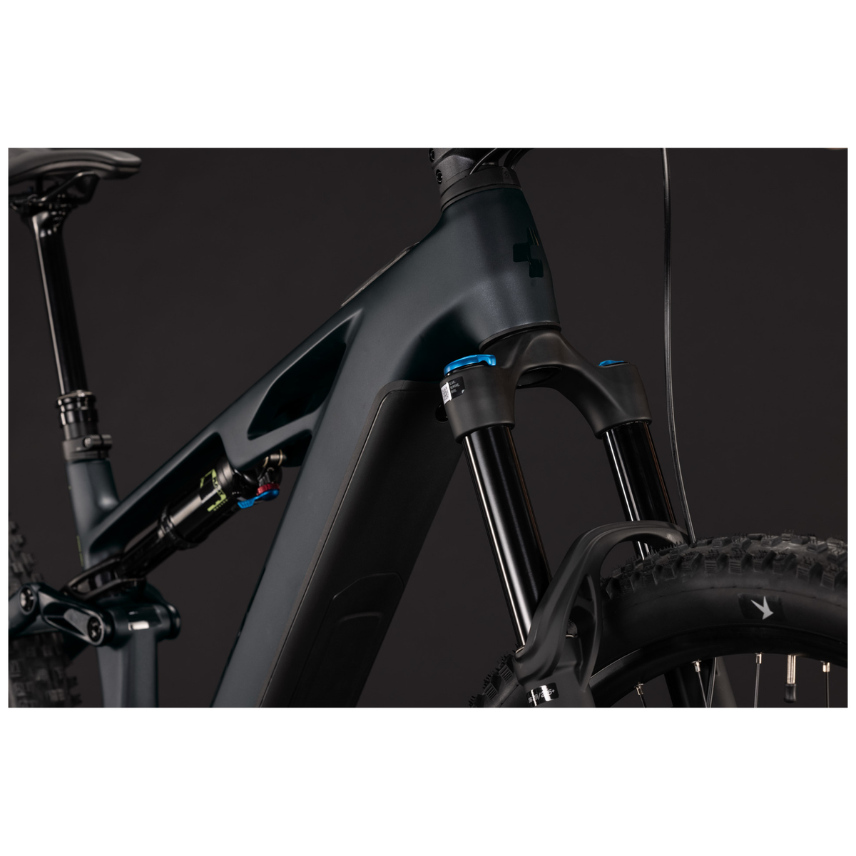 Stereo Hybrid ONE44 HPC Race 800